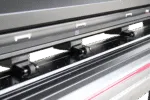 Close-up of the Liyu DF Series vinyl cutting plotter’s cutting area
